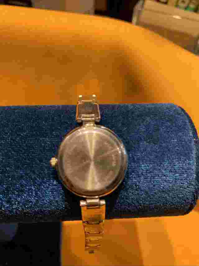 Vintage Lavoni Ladies Watch Quartz Silver metal Bracelet Band