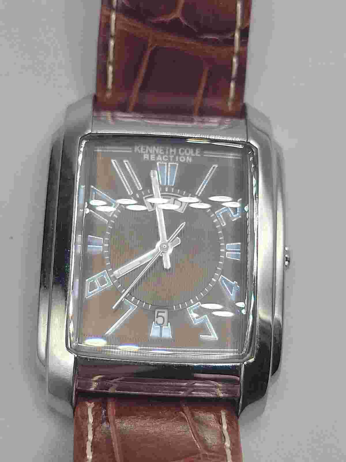 Kenneth Cole Reaction Mens Brown Watch KC1327 Croco Leather Band Date Display