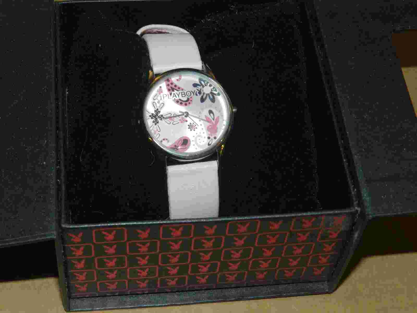 PLAYBOY Light Pink Round Paisley Face Watch BUNNY New in box