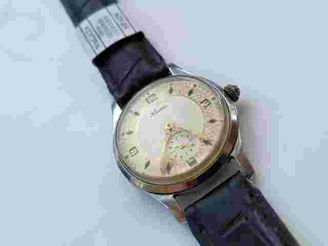 Vintage USSR Soviet Era Mechanical Mens Watch KAMA Rare Dial Net 4Q-1957 Years