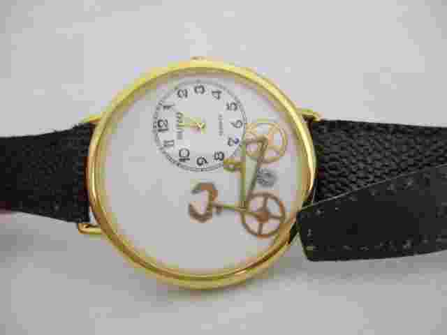 Suizo Men's Black Buckle Band Analog Watch