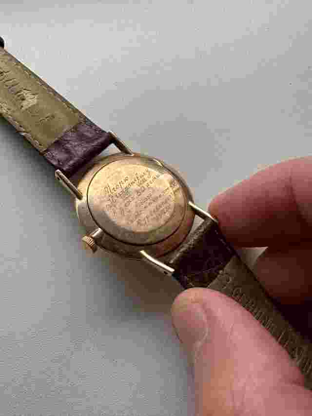 Watch Gold