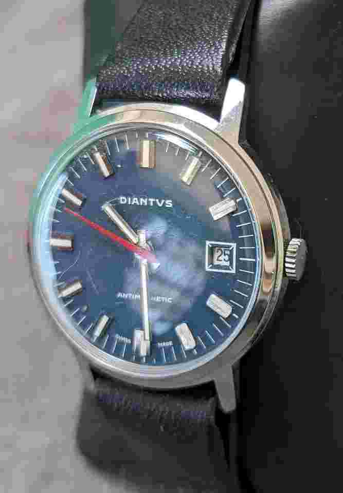 Vintage Diantus 2295 Swiss Made 35mm Silver Tone Mechanical Wind-up Watch