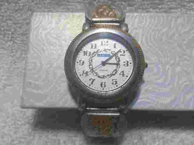 Montana Silversmiths Watch Women Large Dial Easy Reader Silver Expansion New Bat