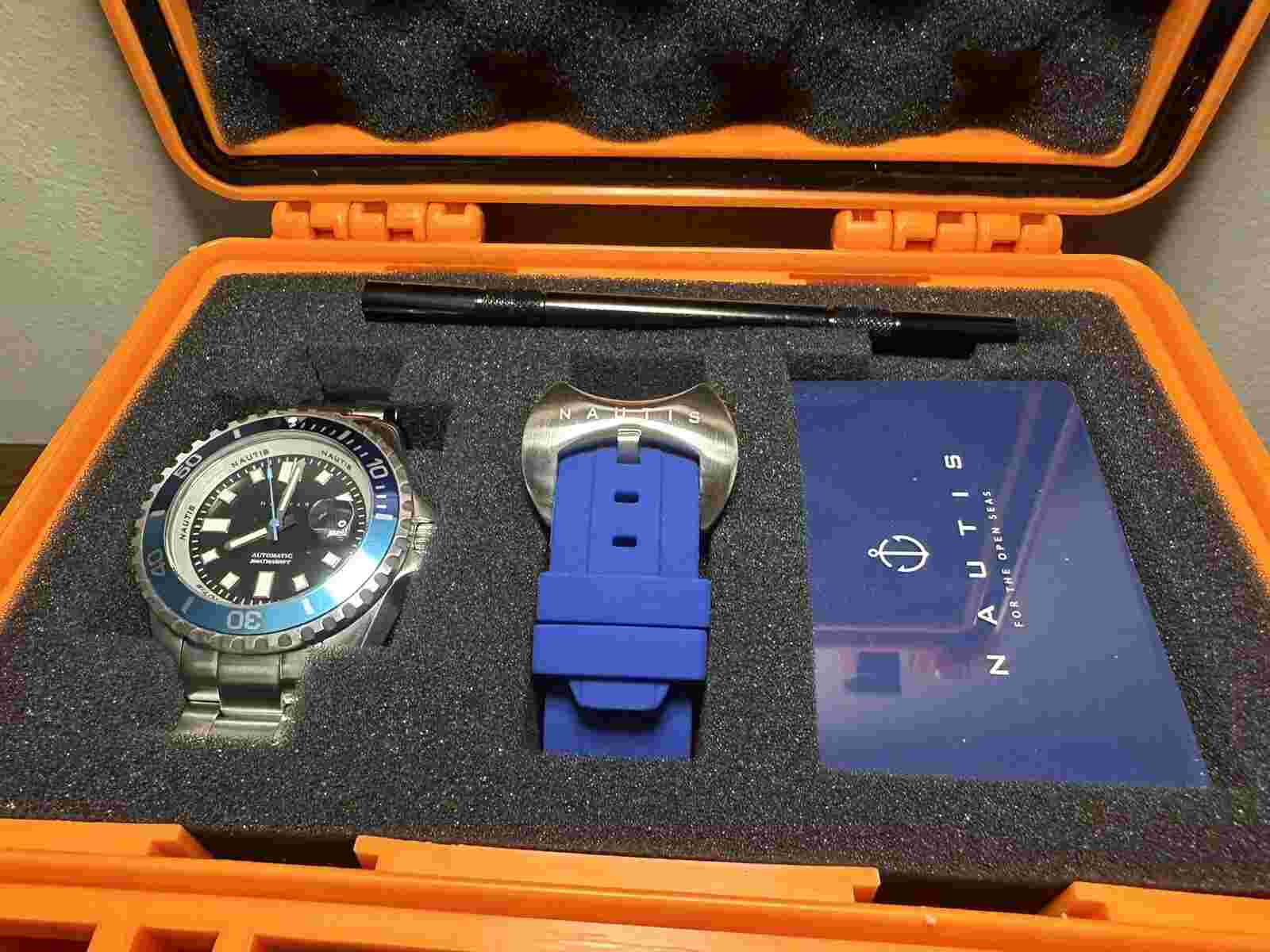 NAUTIS Commander 2000 Diver Automatic WATCH MENS 200 ATM 45mm 19162G-B LE 65/250