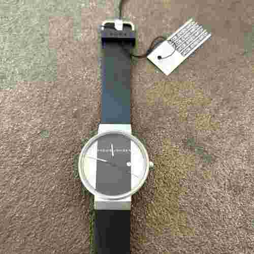 [Brand new] JACOB JENSEN watch, rubber, black