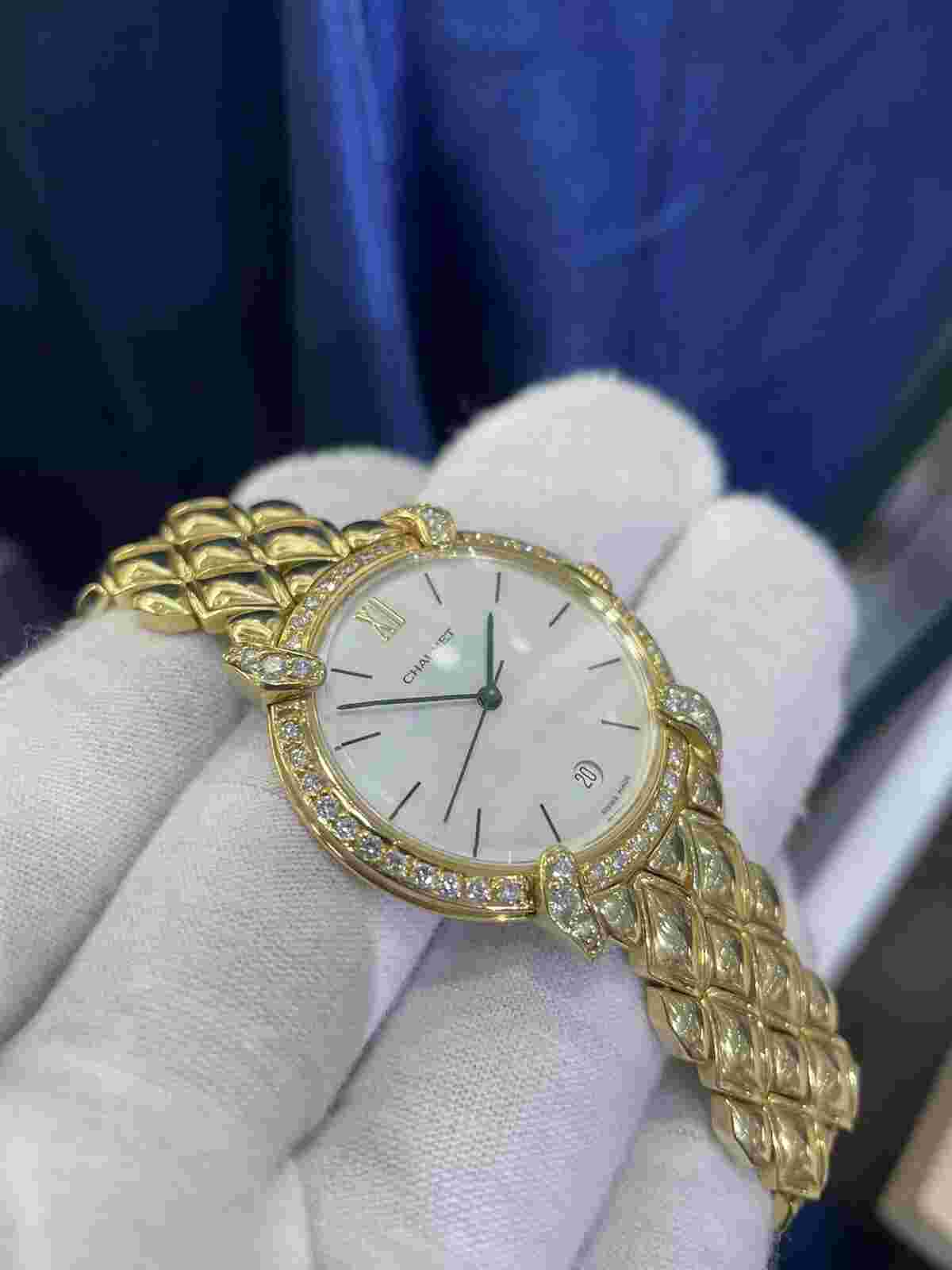 Chaumet Paris Elysees White MOP Dial Solid 18k Gold Swiss 32mm Diamond Watch