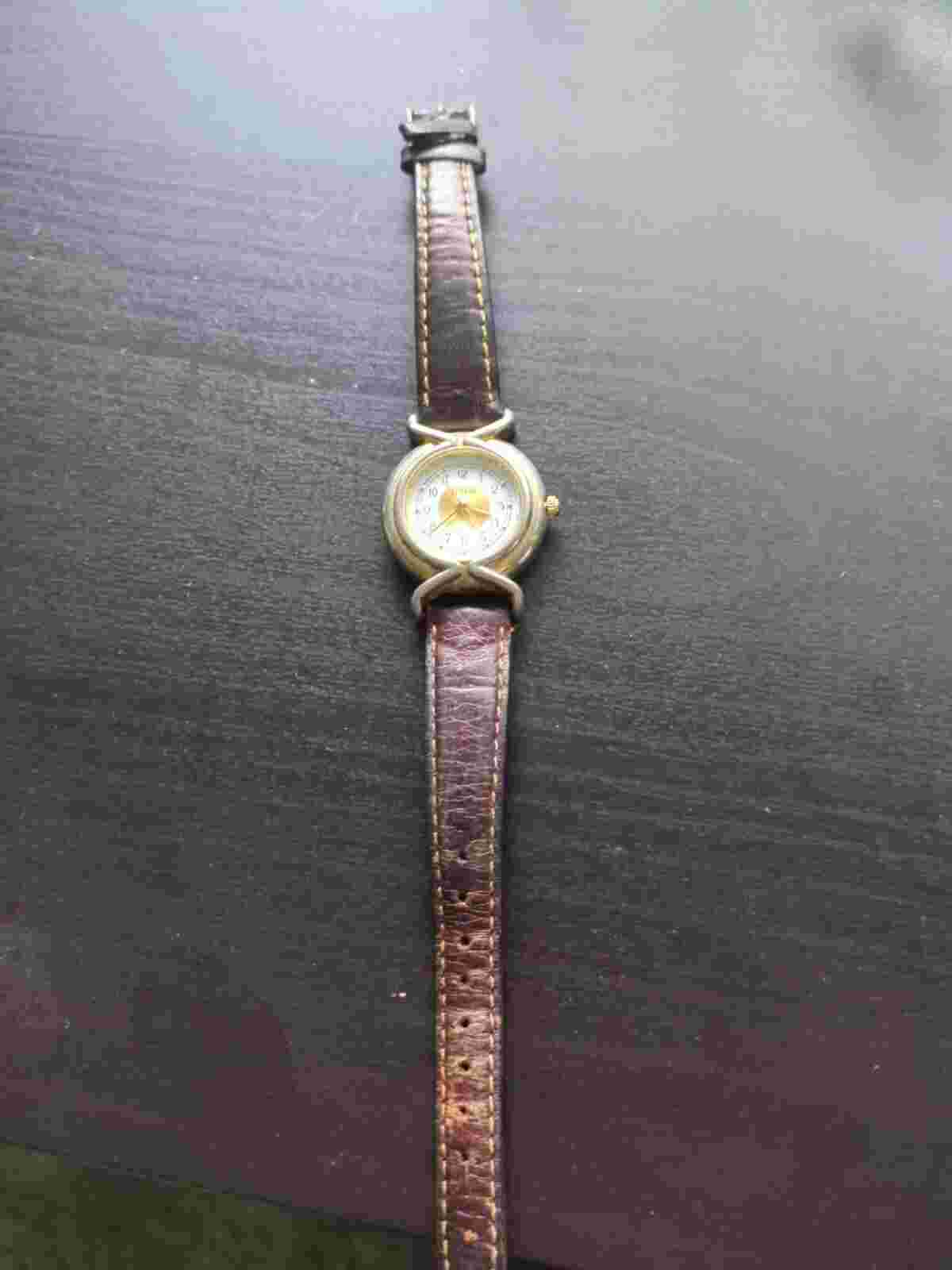 Vintage Gitano Quartz Watch Gold Face