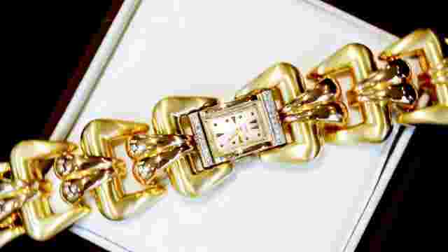 Vintage Swiss 1940s Diamond and 18k Yellow, Rose and White Gold Ladies Watch