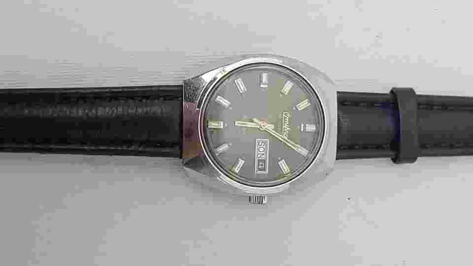 OMIKRON Safari Automatic 25 Jewels Day/Date Vintage Excellent Working RARE