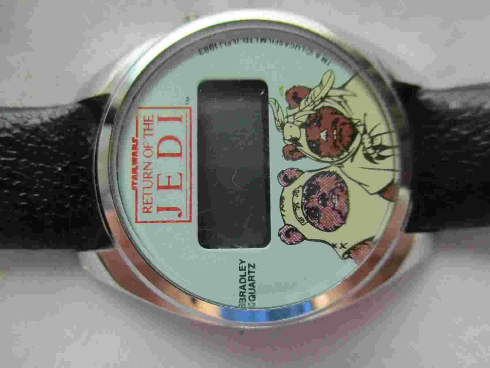 Return of the Jedi Digital Wristwatch Silver Tone Round Face Black Buckle Band