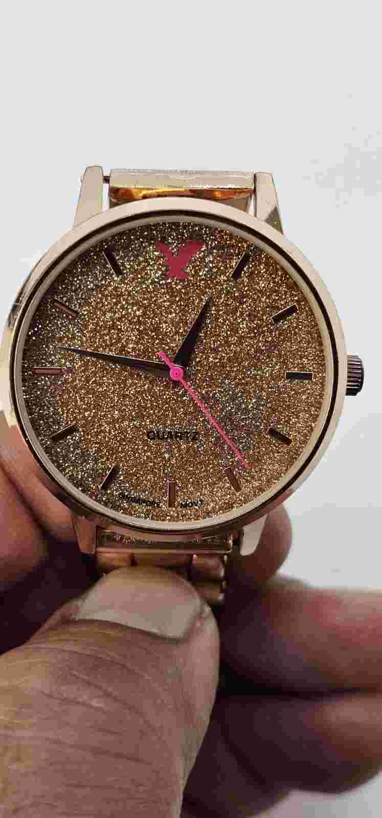 American Eagle Women's Watch 37MM Gold Glitter Dial Gold Band 5.75" New Battery