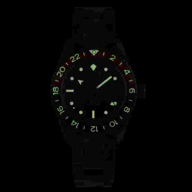 Out Of Order 001-25.NE.BAND Men's Negroni Auto GMT Ultra Distressed Wristwatch