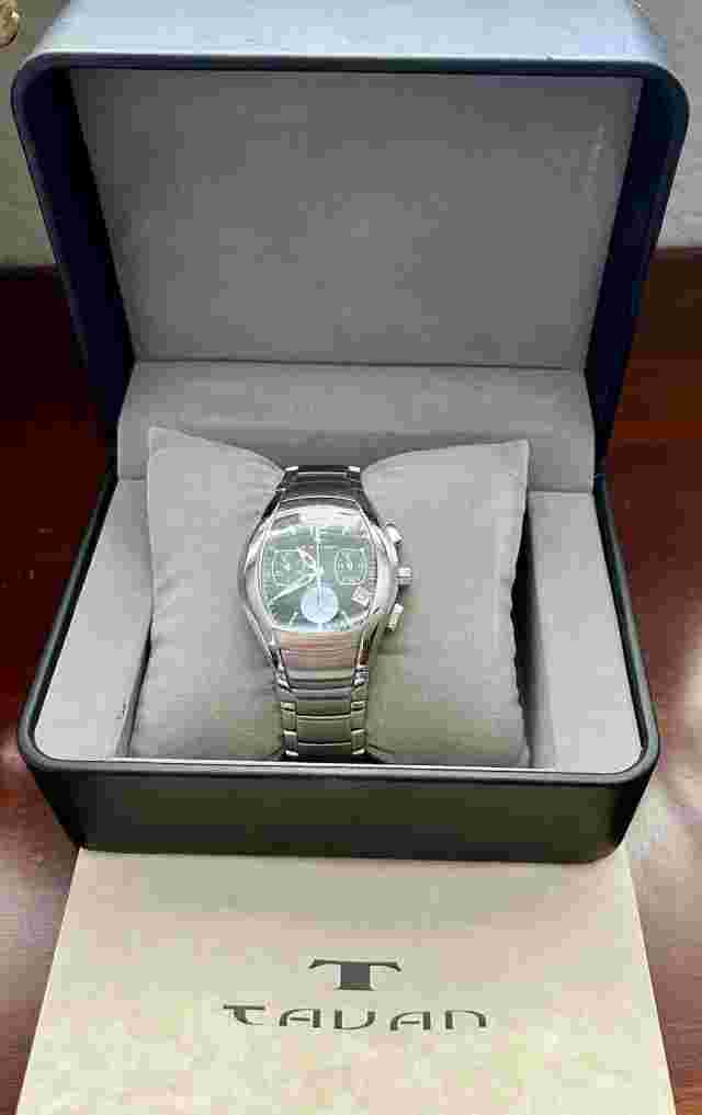 Tavan Sapphire Chronograph Wrist Watch