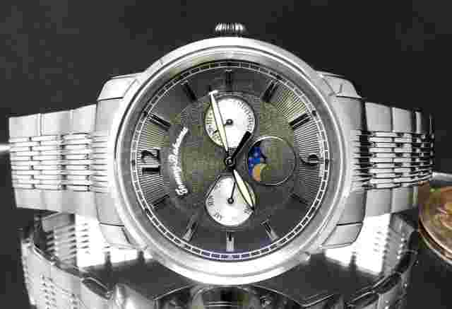 Tommy Bahama TB3061 Men's 42mm Moon Phase Day Date Swiss Quartz Watch