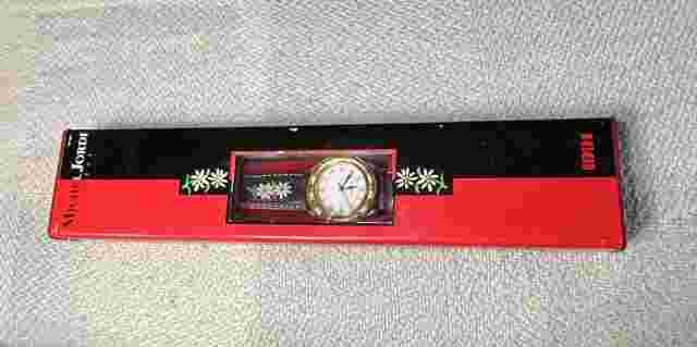 MICHEL JORDI Women's Watch Vintage Gold Tone 1991 Quartz Leather Swiss Date 25mm