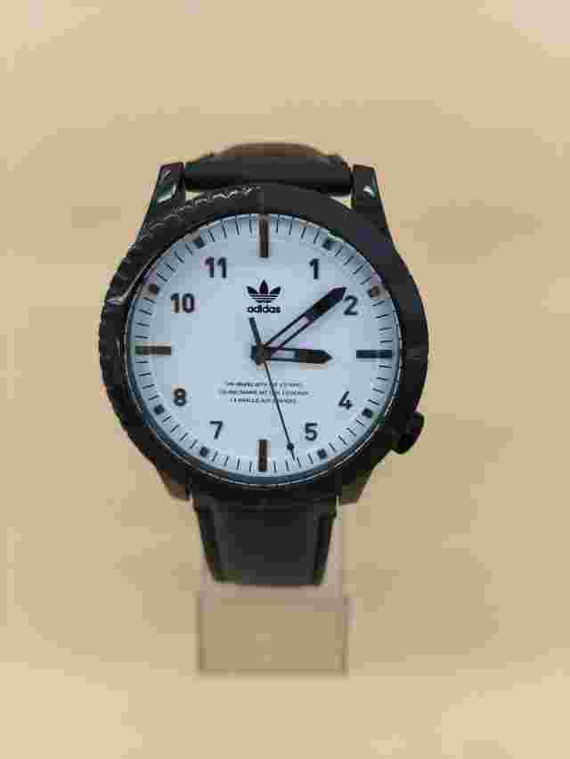 Adidas CYPHER LX1 Quartz Men's Watch Preowned