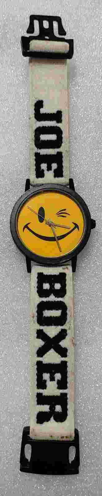 Vintage JOE BOXER ©1995 "Winking" Happy Face Watch RARE White band WORKS