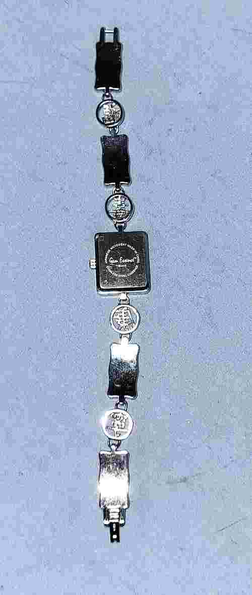 Gem Essence Quartz Link Band Watch B4448
