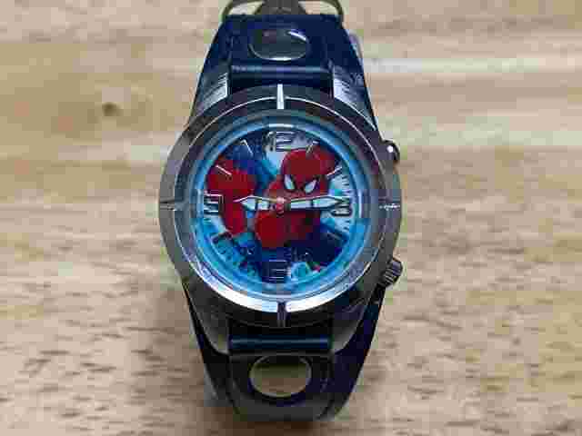Marvel Spider-man Lady Bund Band Silver LED Light Analog Quartz Watch~New Batter