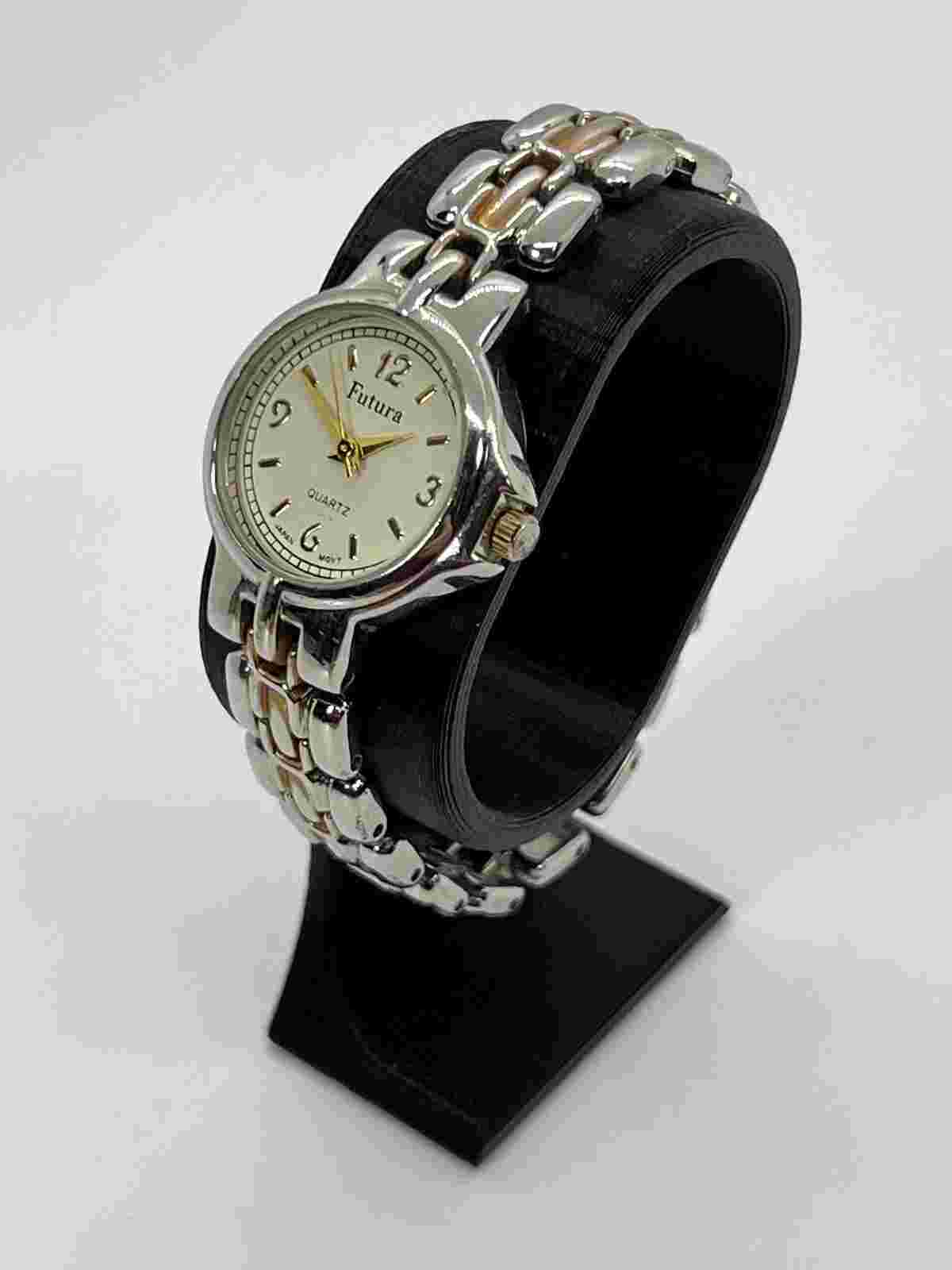FUTURA Women's Watch Silver  & Gold Tone Bracelet  NEW BATTERY INSTALLED (D6)
