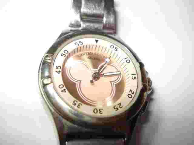 RARE MICKEY MOUSE PINK CHRONOGRAPH LIMITED EDITION DISNEY SILVER WATCH
