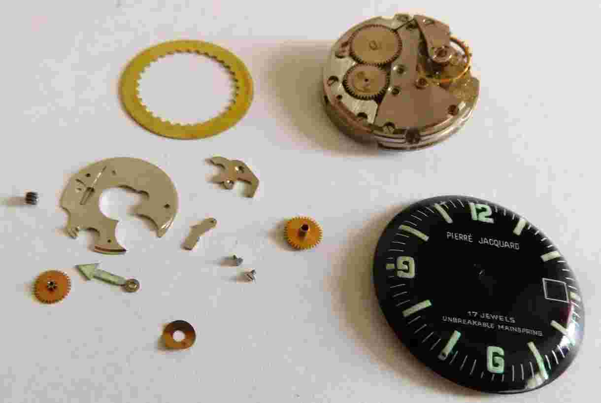 PIN LEVER 2 GENTS PIERRE JACQUARD 17 JEWELS MOVEMENT & PARTS NOT RUNNING