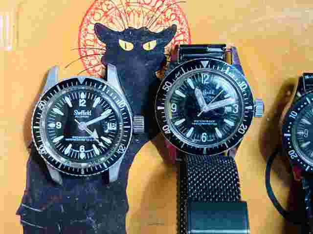 Watch Bundle: Sheffield (2x unisex), Chateau (women's)vintage watches for repair