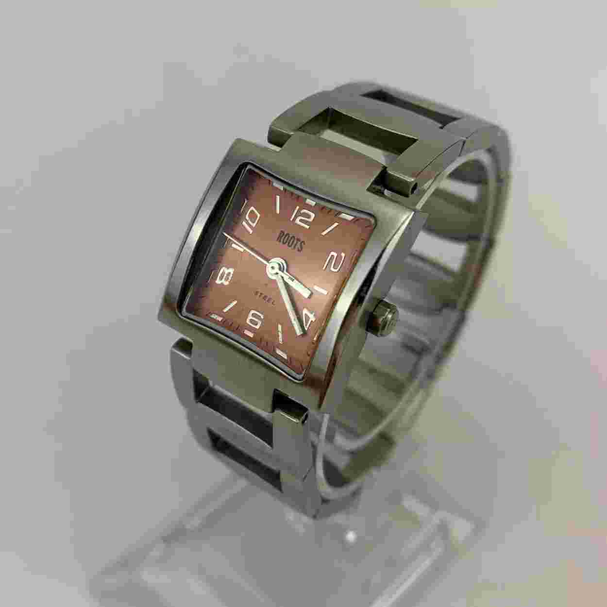 Roots Canada Ladies Watch Square Crave R583 Stainless Peach Dial Chunky Working