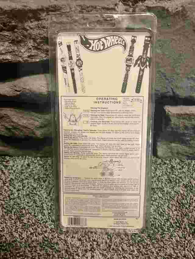 Vintage Hot Wheels Digital Detachable Wrist Watch Attack Pack Dark Claw NEW