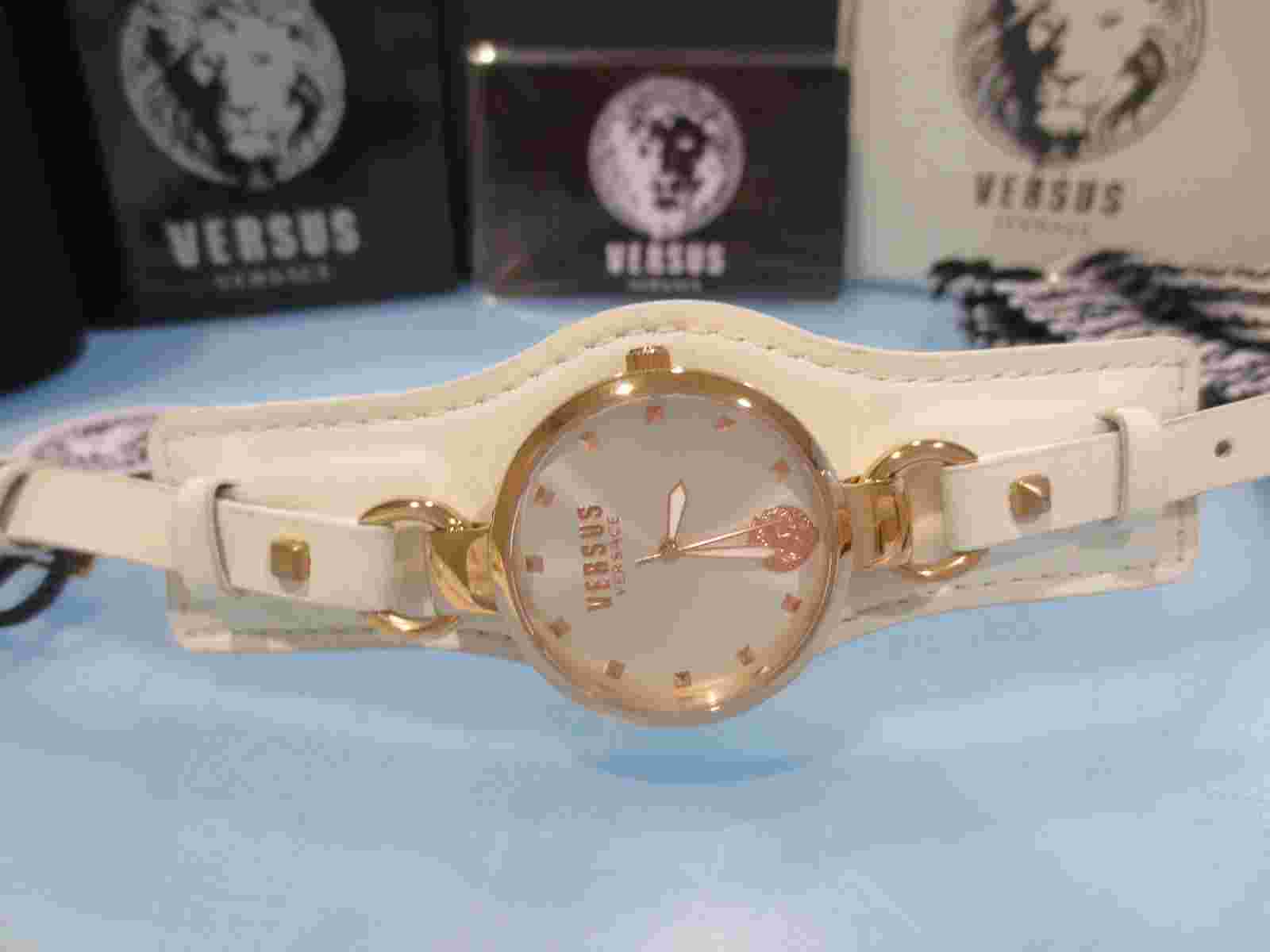 Versus by Versace Women's SOM140016 'ROSLYN' Quartz White Leather Watch
