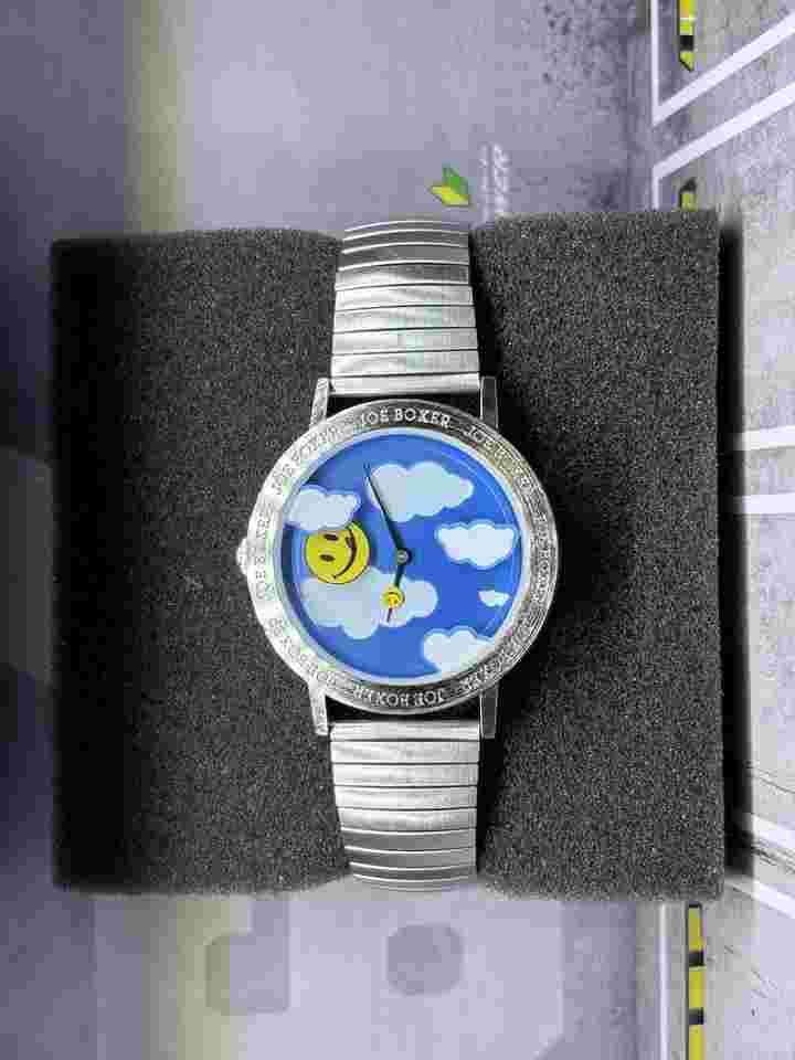 Vintage JOE BOXER Smiley Face Clouds Watch 1996 Metal Expand Band