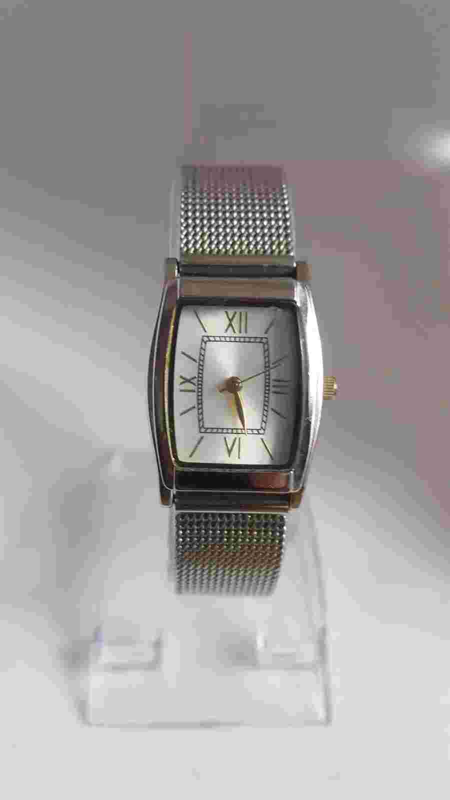 Beautiful Marks and Spencer Quartz Watch Working