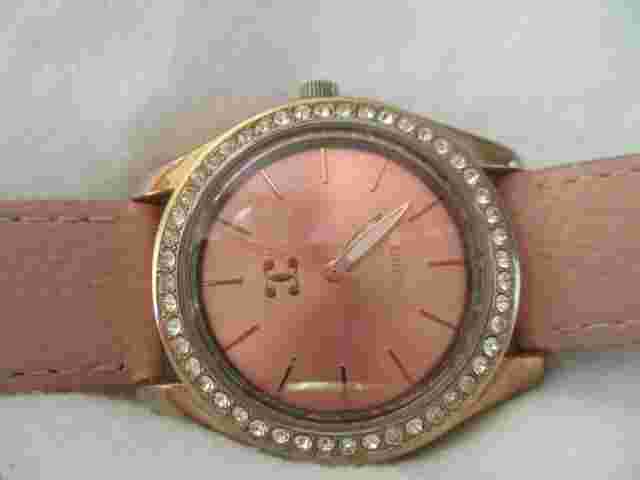 Charming Charlie Wristwatch Pink Buckle Band Rose Gold Toned Rhinestones Stylish