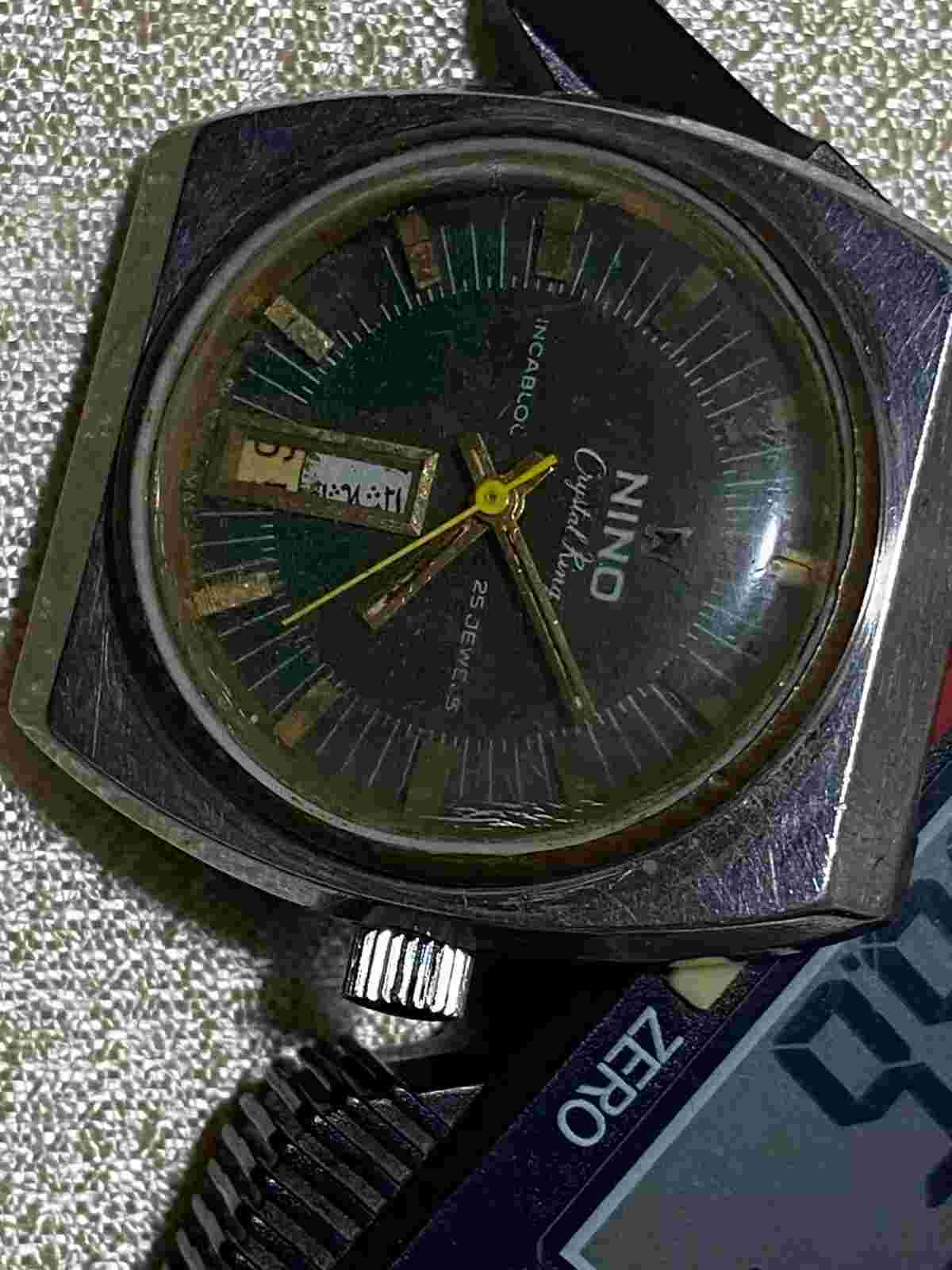 vintage automatic nino wristwatch for parts or repair.