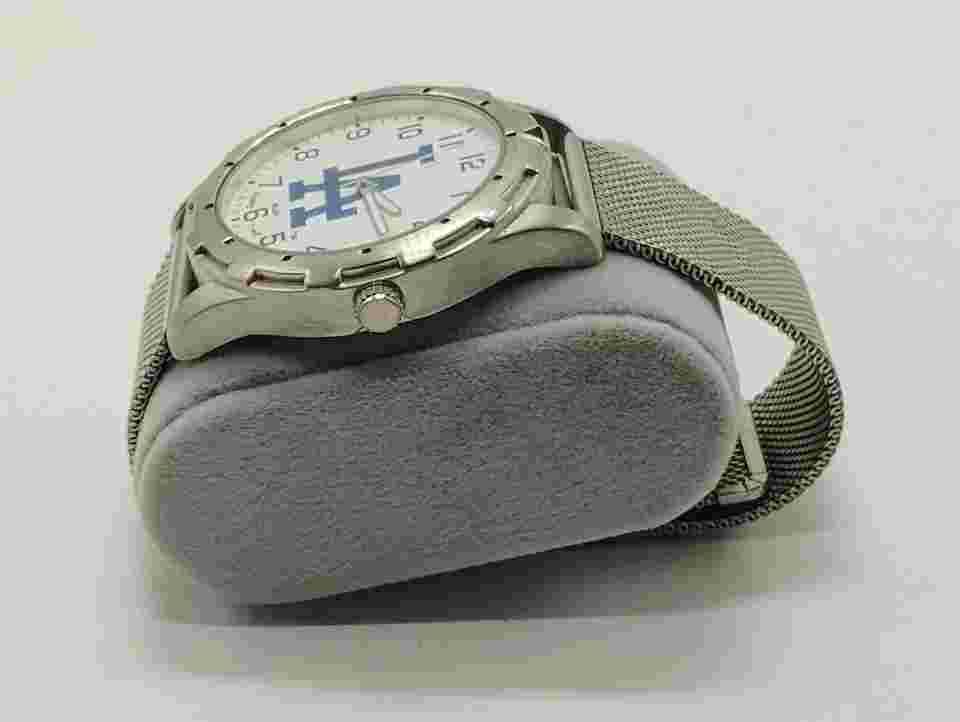 2012 Game Time MLB Los Angeles Dodgers Men's Watch w/ Vince Camuto Band