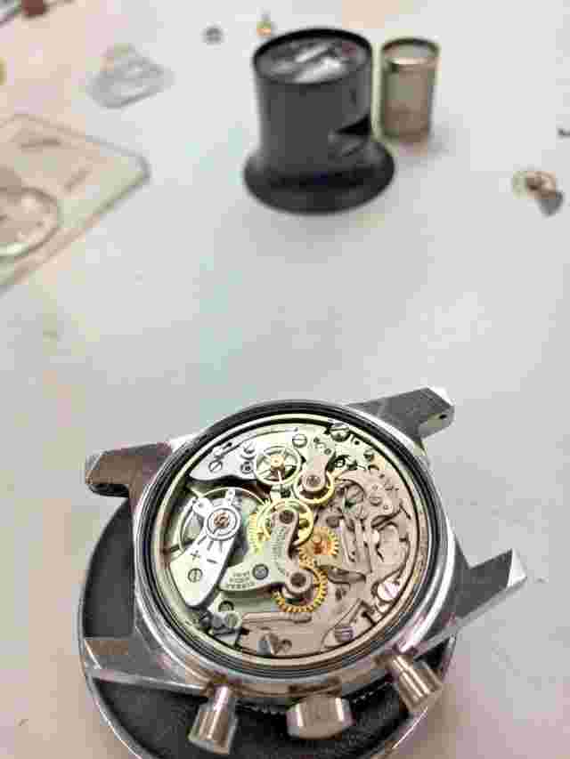 CIRCA 1960's  CLEBAR WATCH CO.  SWISS MANUAL WINDING