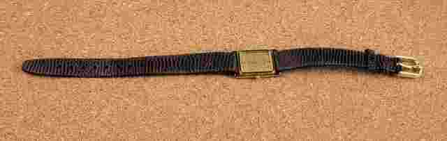 Lassale Watch Ladies Gold Tone Brown Leather Strap Untested For Parts or Repair