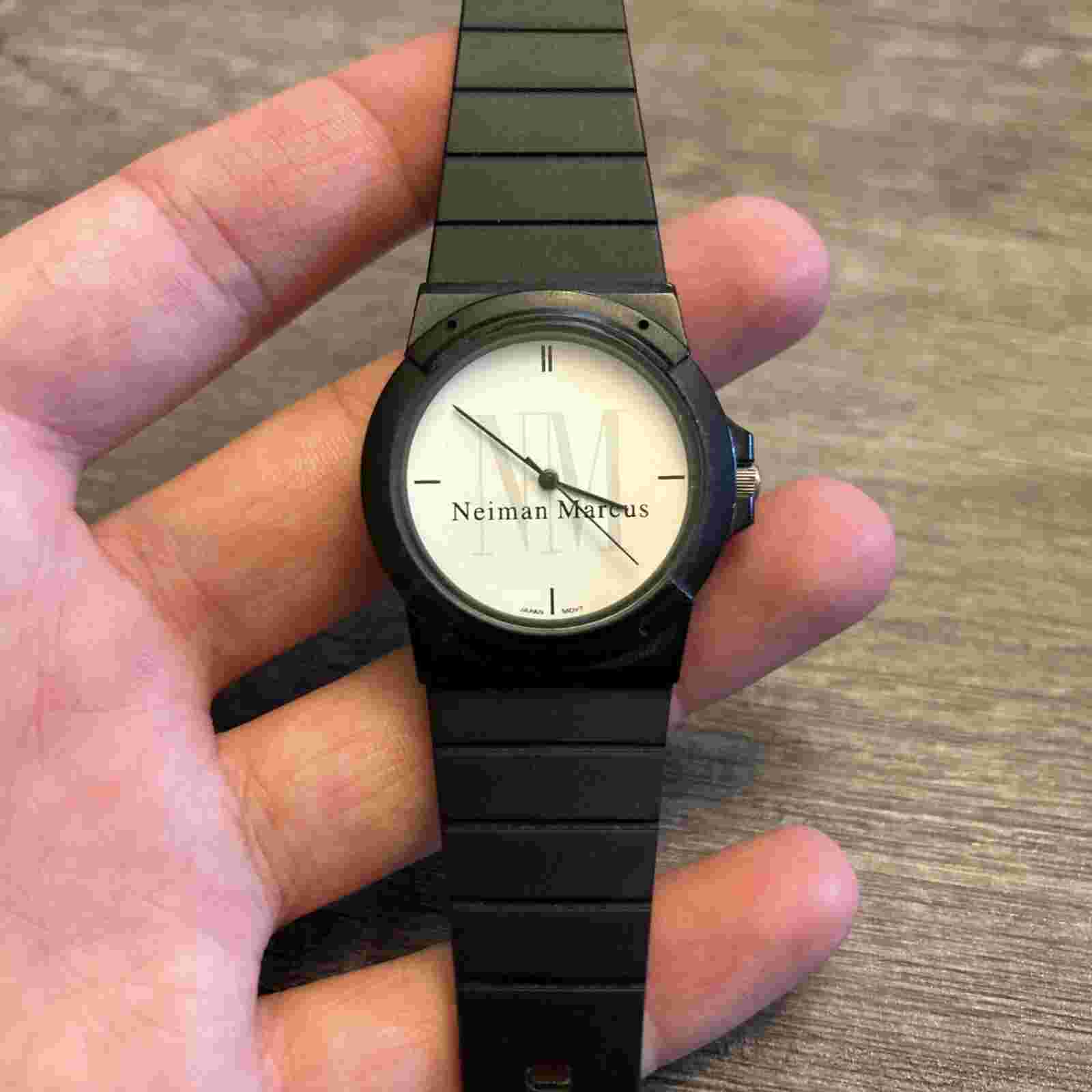 Neiman Marcus Sports Watch Rubber Band Quartz Working