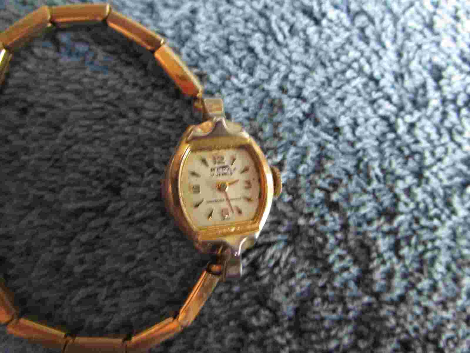 Mepa 17 Jewels Unbreakable Mainspring Watch Runs Ladies 160-69-69