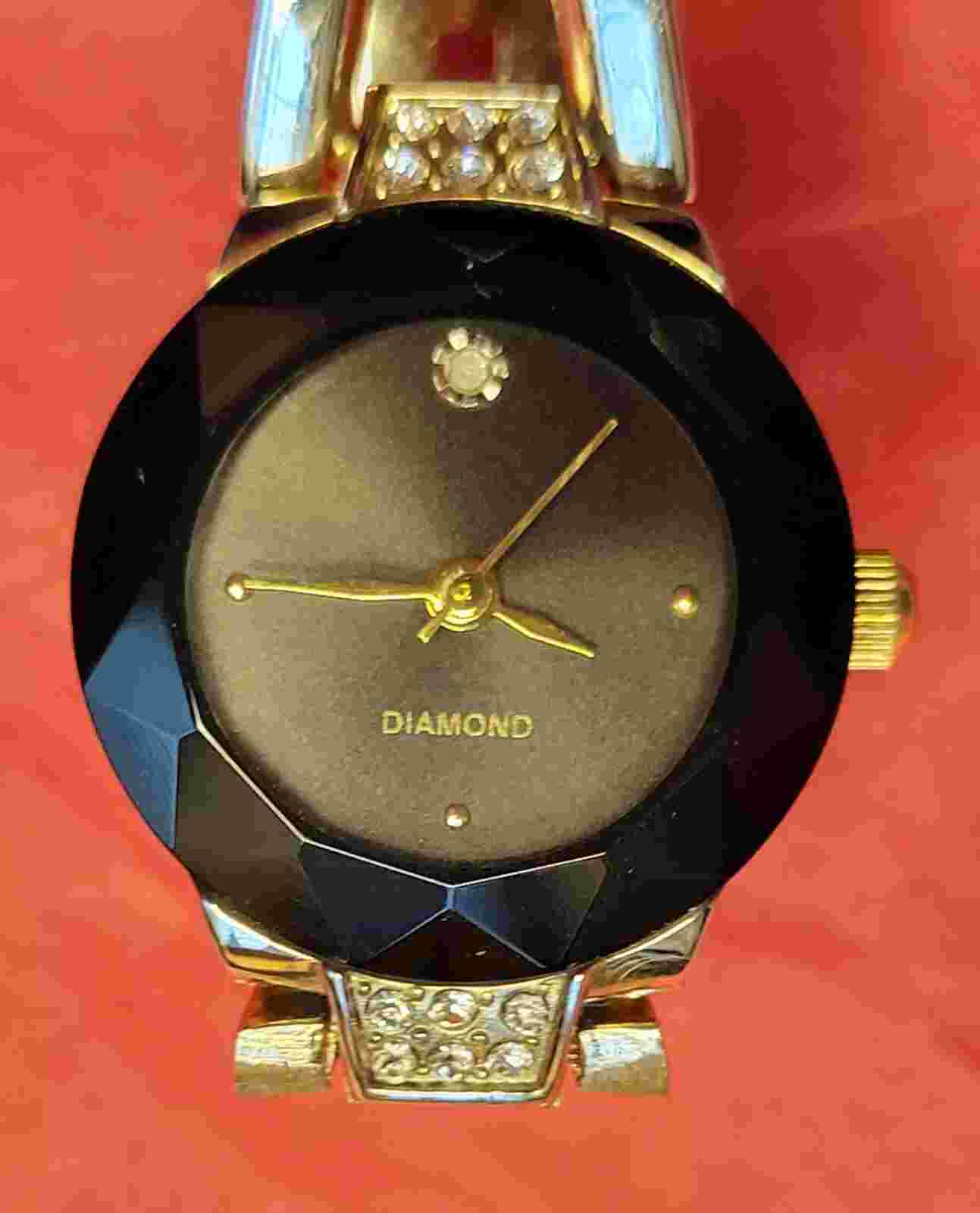 Allude Diamond Watch Gold Tone Cuff Band Chain Round Face New Battery Runs Well