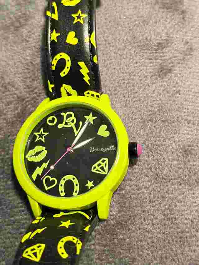 VINTAGE Y2K BETSEYVILLE BETSEY JOHNSON NEON YELLOW GREEN & BLACK  STRAP