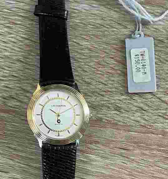 Vintage J.B Champion Watch Womens Gold Tone Stainless Steel Lizard Leather Band