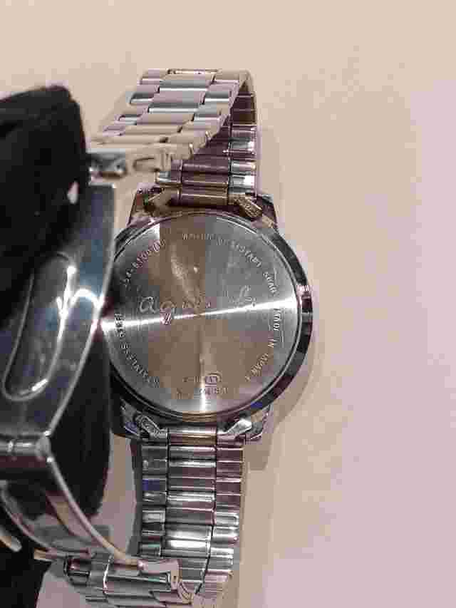 Agnes B. V654-5100 Watch Ev121