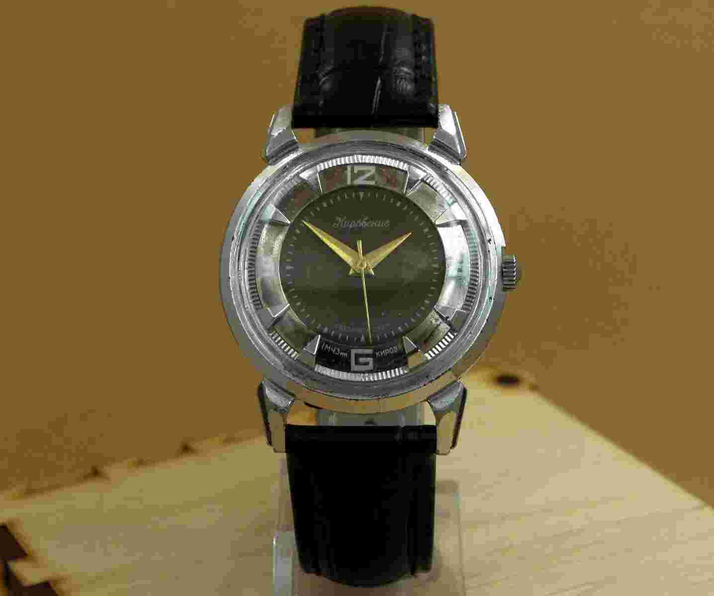 Old Kirovskie Magnificent Rare watch Soviet USSR Era 1MWF `crab` 1950`s