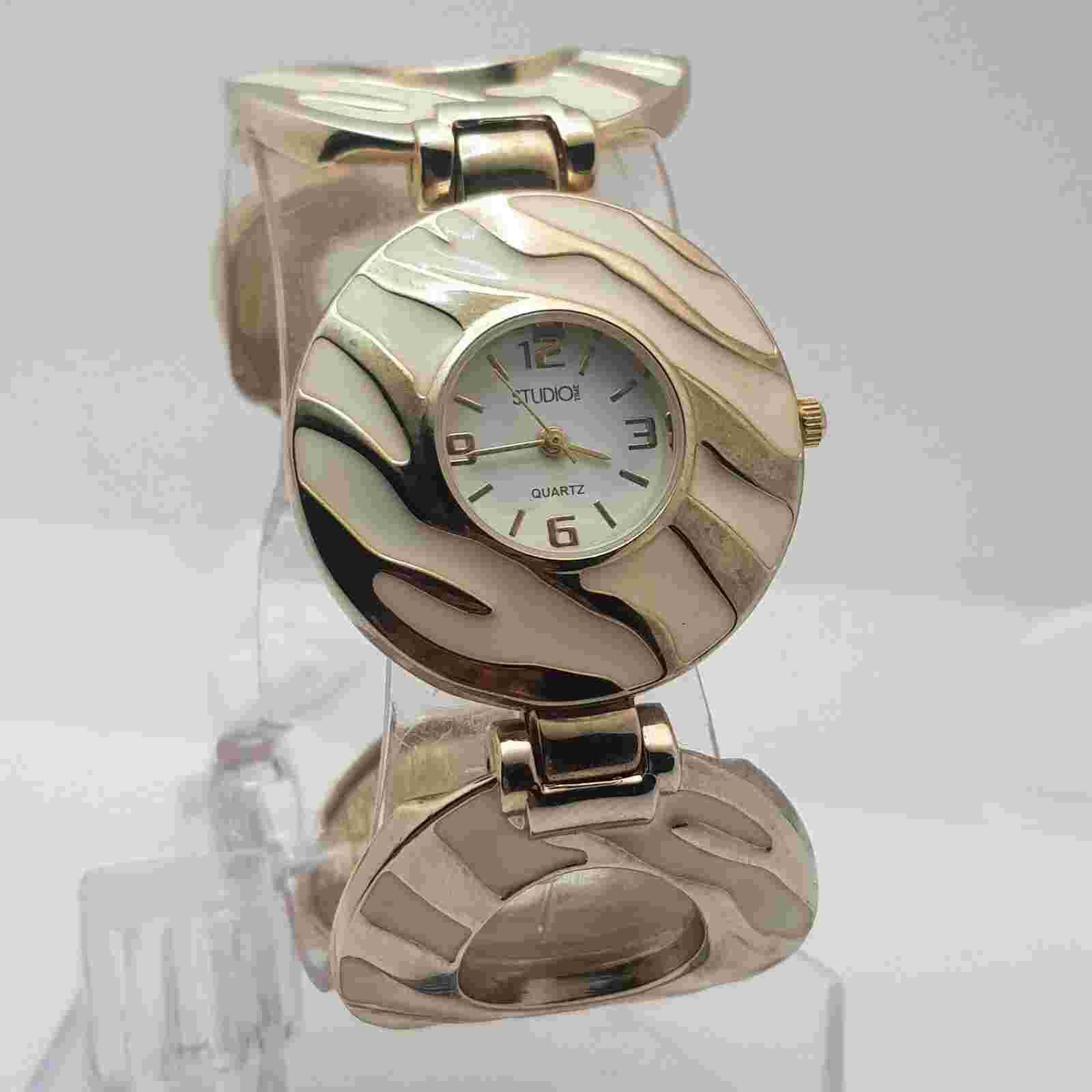 Studio Women's Quartz Watch Silver Dial Stainless Steel Band....NEW BATTERY
