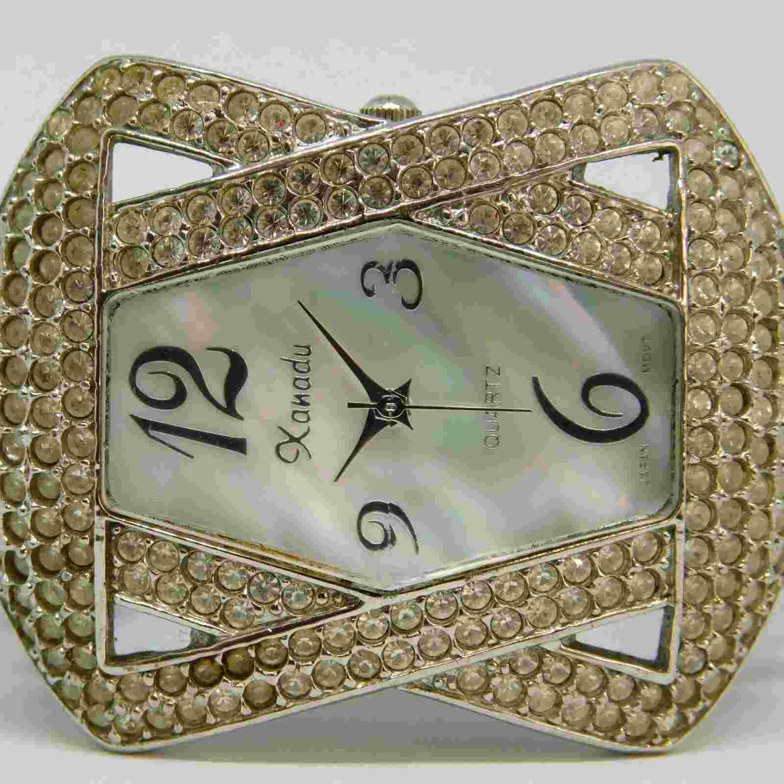 Xanadu Mineral Crystal Quartz Analog Women's Watch New Battery