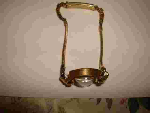 Vtg 14k Solid Yellow Gold Case MEPA 17 Jewels Mechanical Watch For Repair Parts