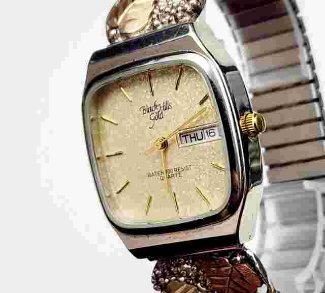 Men's Watch BLACK HILLS GOLD 20/2122-3. 12K Gold Leaves/Sterling Silver Tips