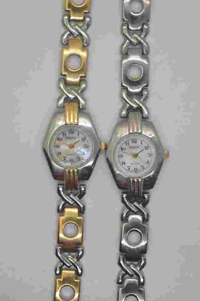 Lot of 2 Mayfair Lady's Quartz watches Mother pearl dial New batterys Runs great